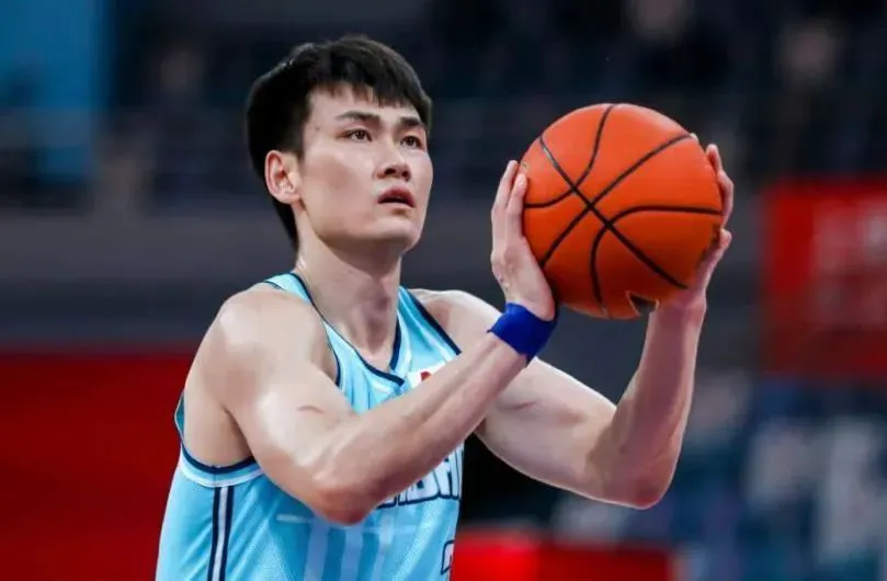如何通过反馈分析提升篮球战术意识_1