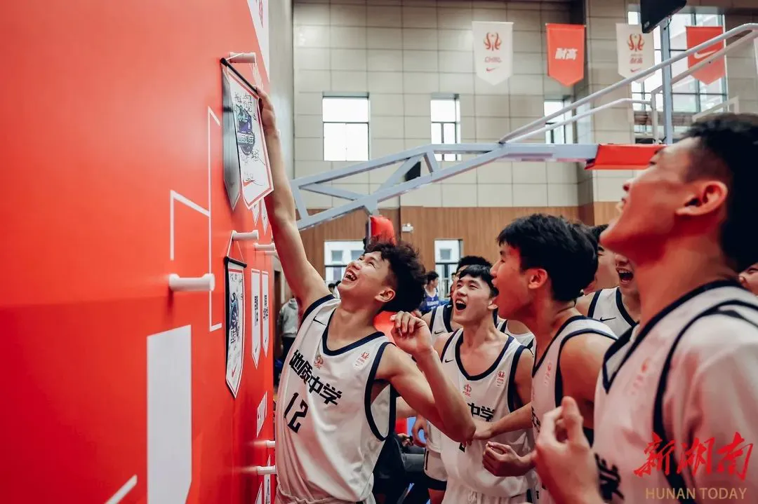 篮球小学生基本功训练教学反思怎么写_0